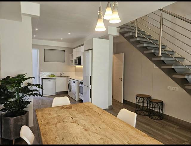 2 BEDROOM APARTMENT FOR SALE IN ASHLEA GARDENS